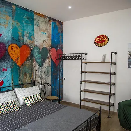 La Portineria Bed and Breakfast 3*